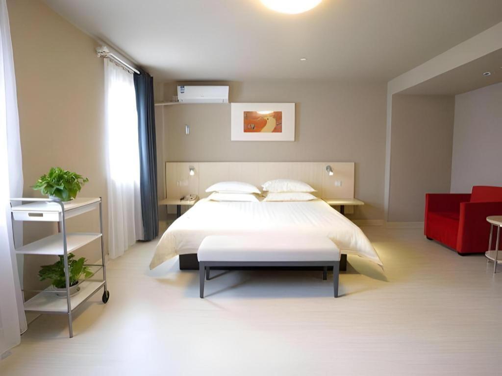 Jinjiang Inn Shanghai Lujiazui Екстер'єр фото