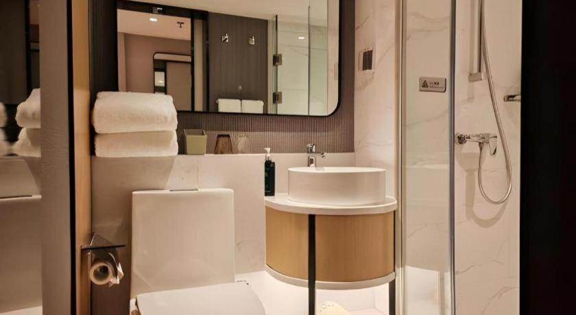 Jinjiang Inn Shanghai Lujiazui Екстер'єр фото