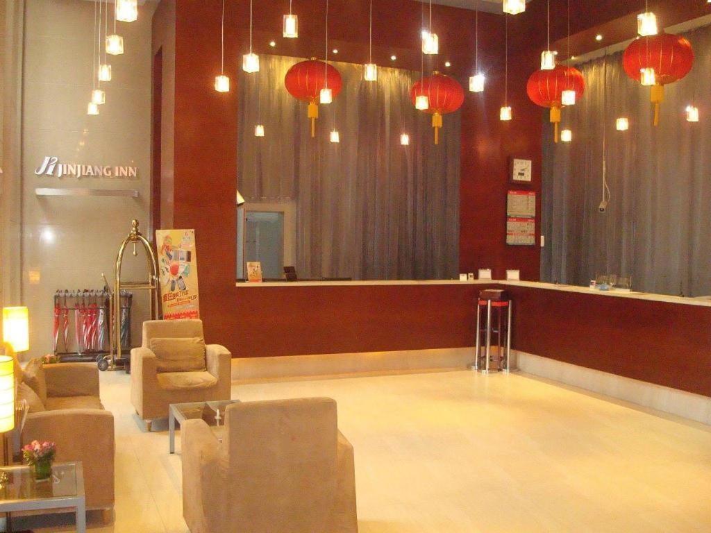 Jinjiang Inn Shanghai Lujiazui Екстер'єр фото